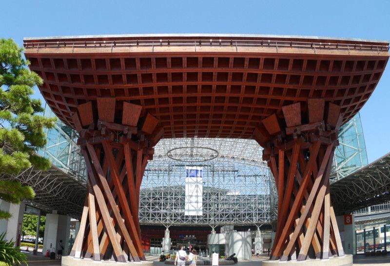Kanazawa Reiseführer: Anreise und Sehenwürdigkeiten